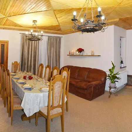 Woodland House Yaremtche